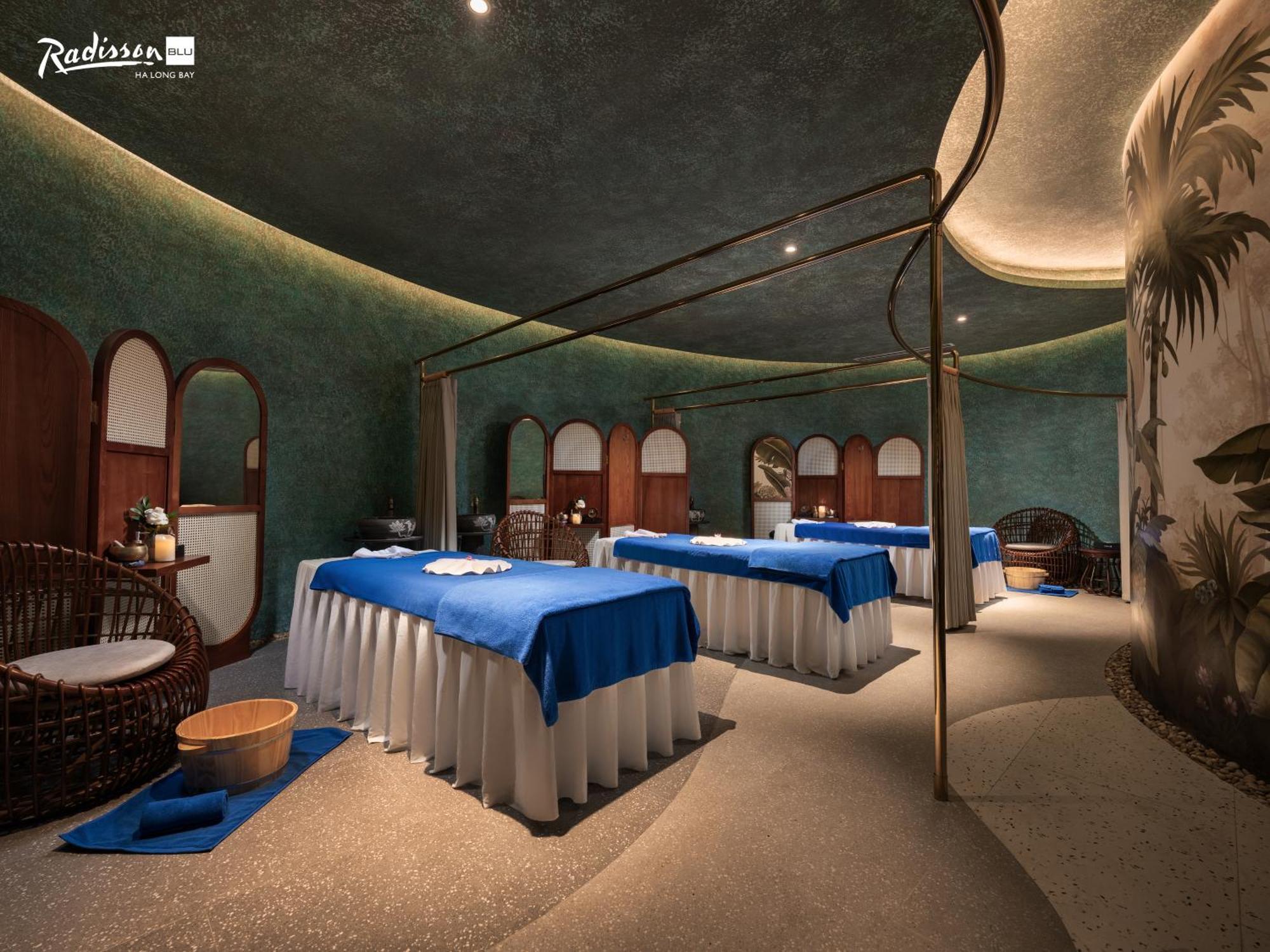 Radisson Blu Ha Long Bay Hotel Eksteriør billede